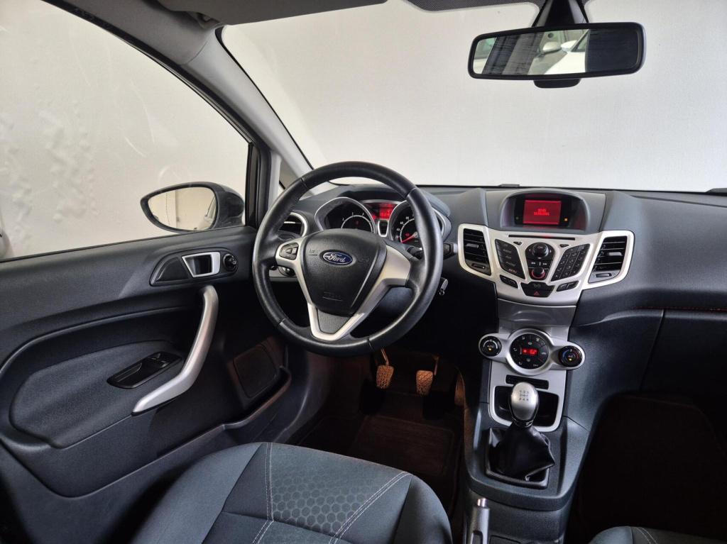 Ford Fiesta 1.25 titanium