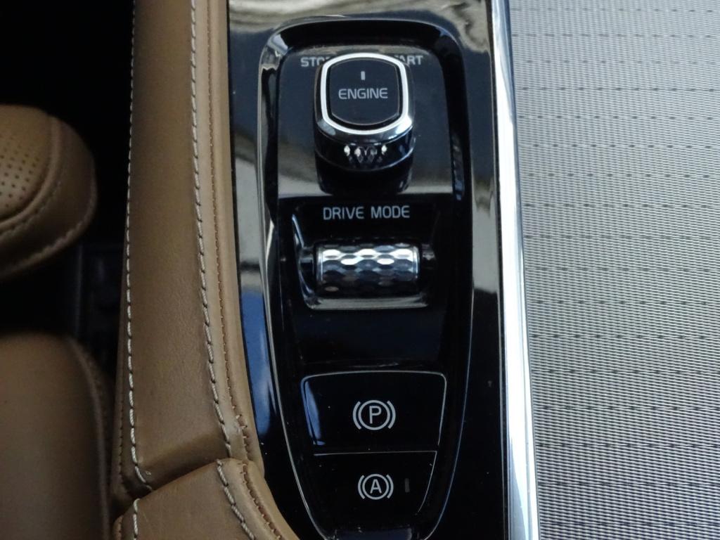 Volvo XC90 2.0 t8 twin engine awd inscription 7-persoons | pano | bowers&wi