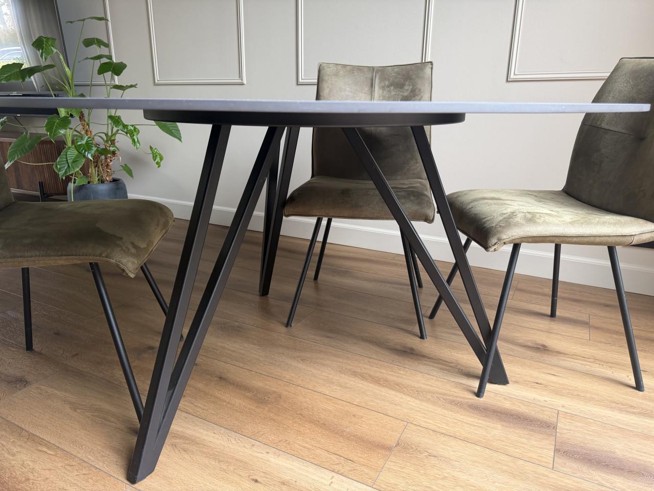 Prachtige Table du Sud ronde eettafel