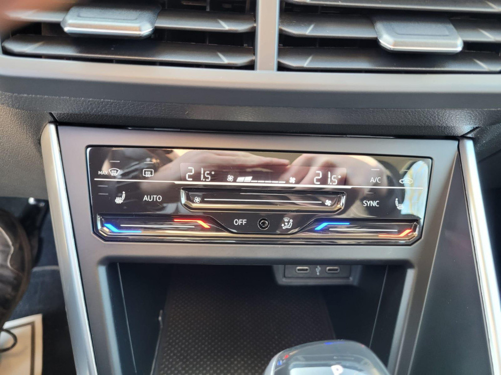 Volkswagen Polo 1.0 tsi life automaat virtual carplay navi