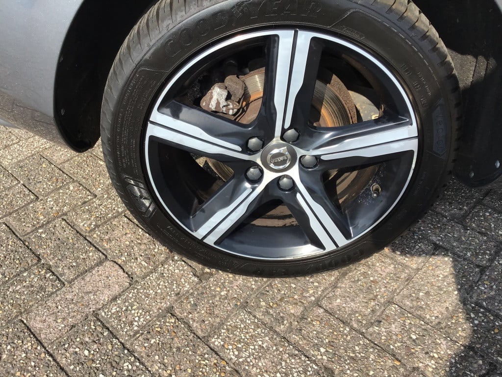 Volvo V40 2.0 t4 business sport stand kachel a.camera