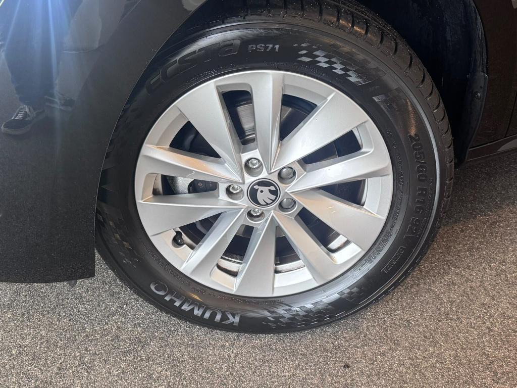 Skoda Kamiq 1.0 tsi business edition