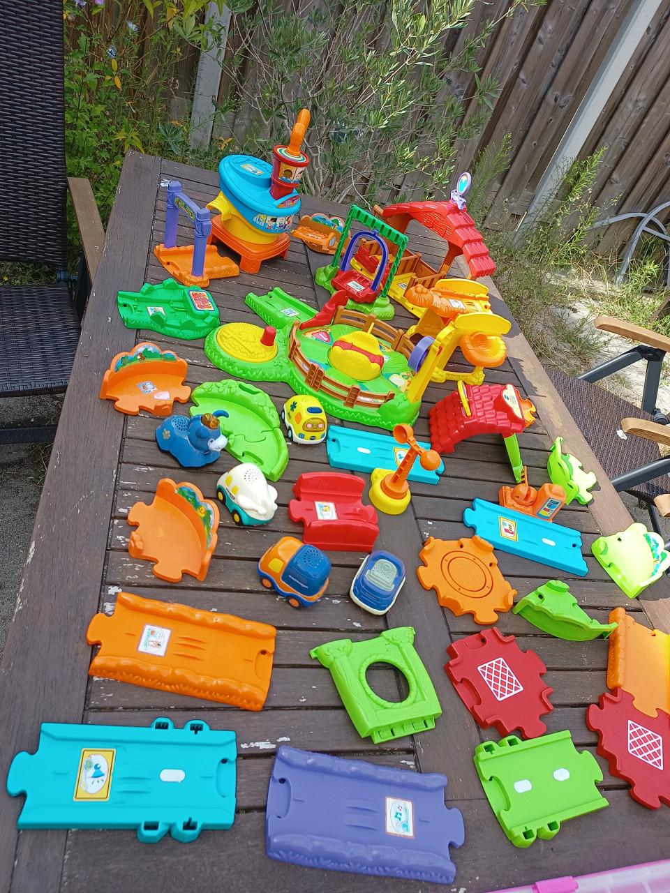 Vtech toet toet autootjes en toebehoren