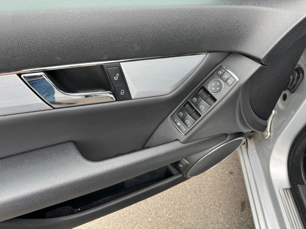 Mercedes-Benz C-Klasse 180 cgi blueefficiency avantgarde automaat