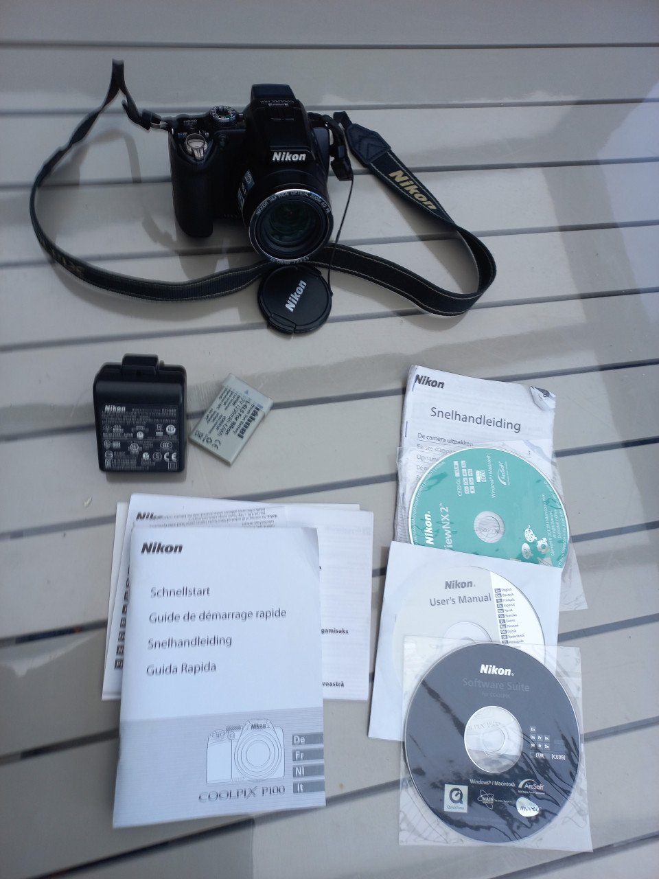 Nikon coolpix p100