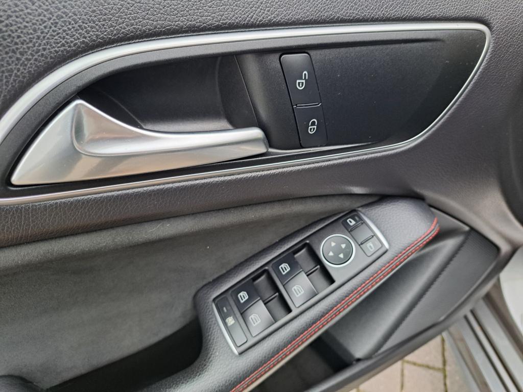 Mercedes-Benz A-Klasse 180 business solution | amg pakket | 54.709 km | nl 