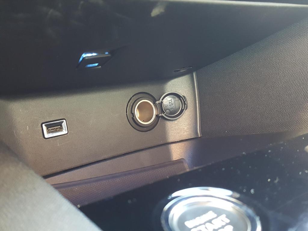 Peugeot 3008 1.6 plug-in hybrid 225pk e-eat8 gt pack apple carplay & androi