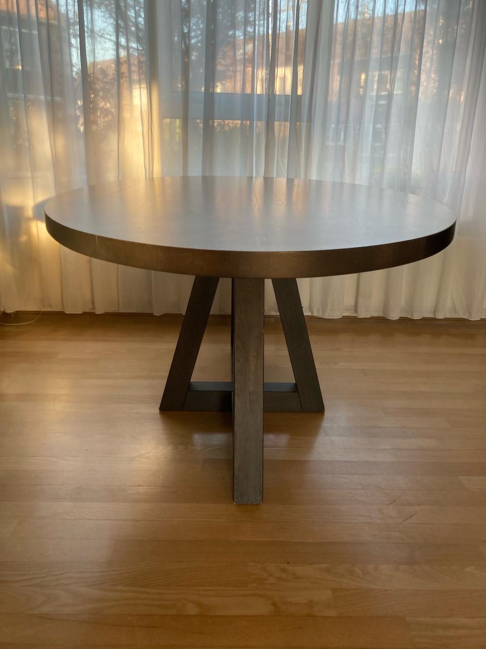 Massief eikenhouten ovale eettafel