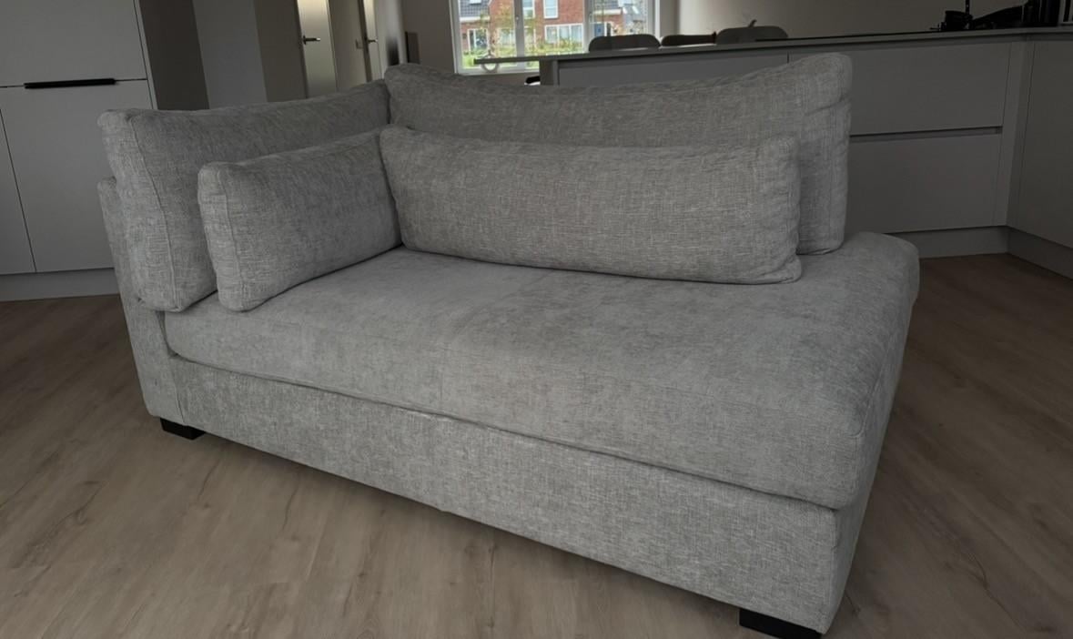 Zeer nette loungebank – ca. 185 x 107 cm