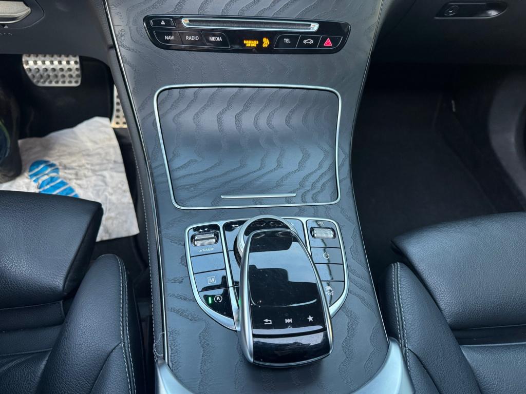 Mercedes-Benz Glc 300 4matic amg line night-pakket panorama schuifdak , dis