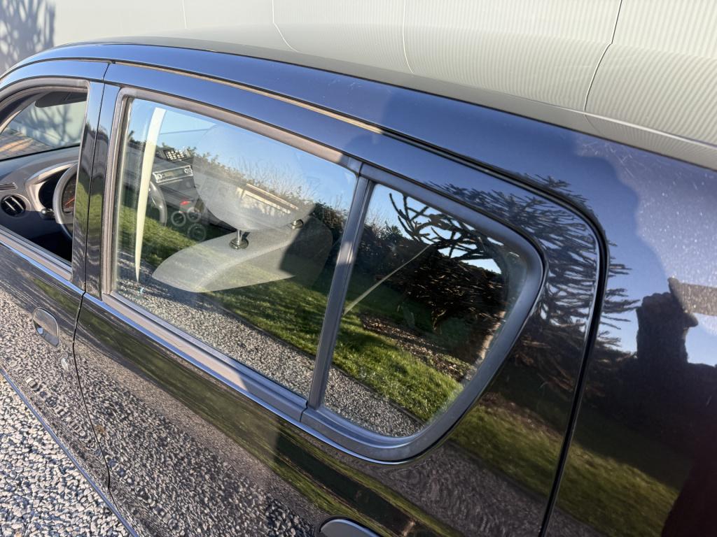 Daihatsu Cuore 1.0 trend 5-drs