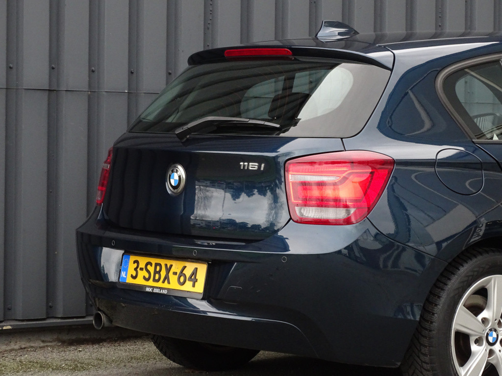 BMW 1 Serie 116i ede business | navi  bi-xenon | bluetooth