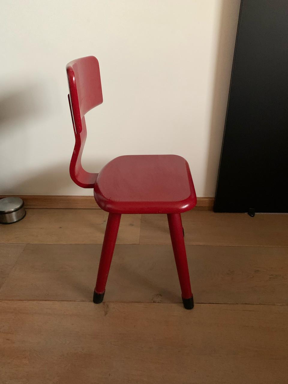 Stevig kleuter stoeltje