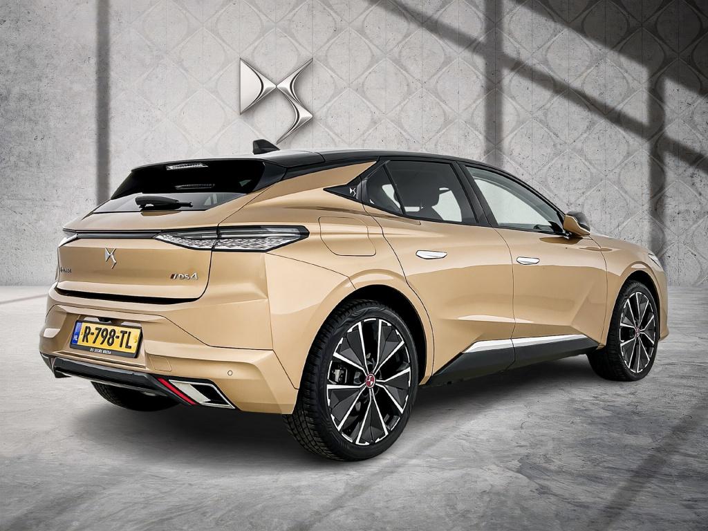 Ds Ds 4 e-tense performance line+ | rijklaar | afn. trekhaak |