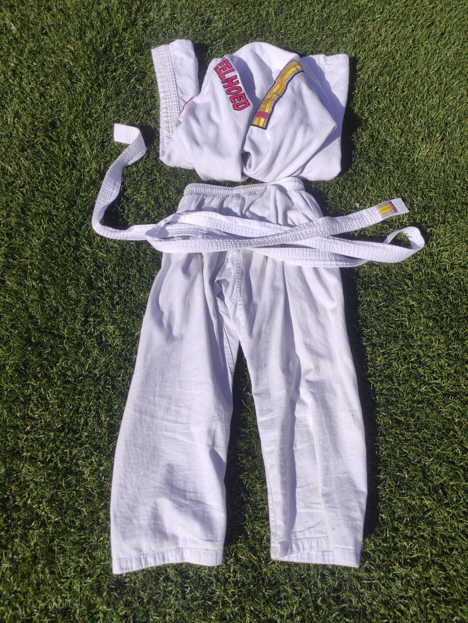 Judopak Geelhoed maat 150