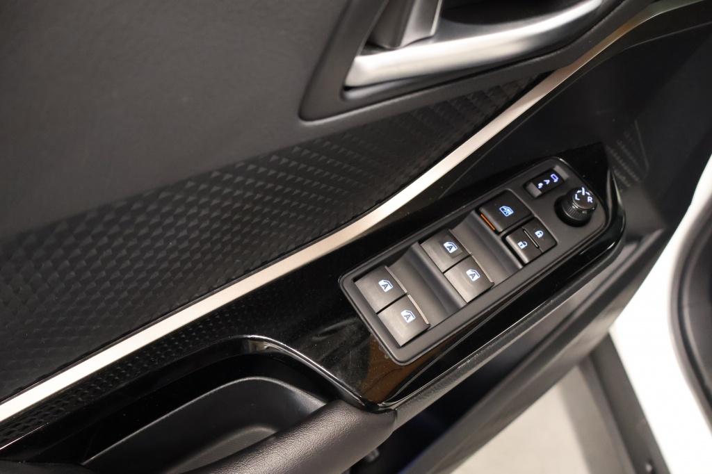 Toyota C-hr 1.8 hybrid dynamic