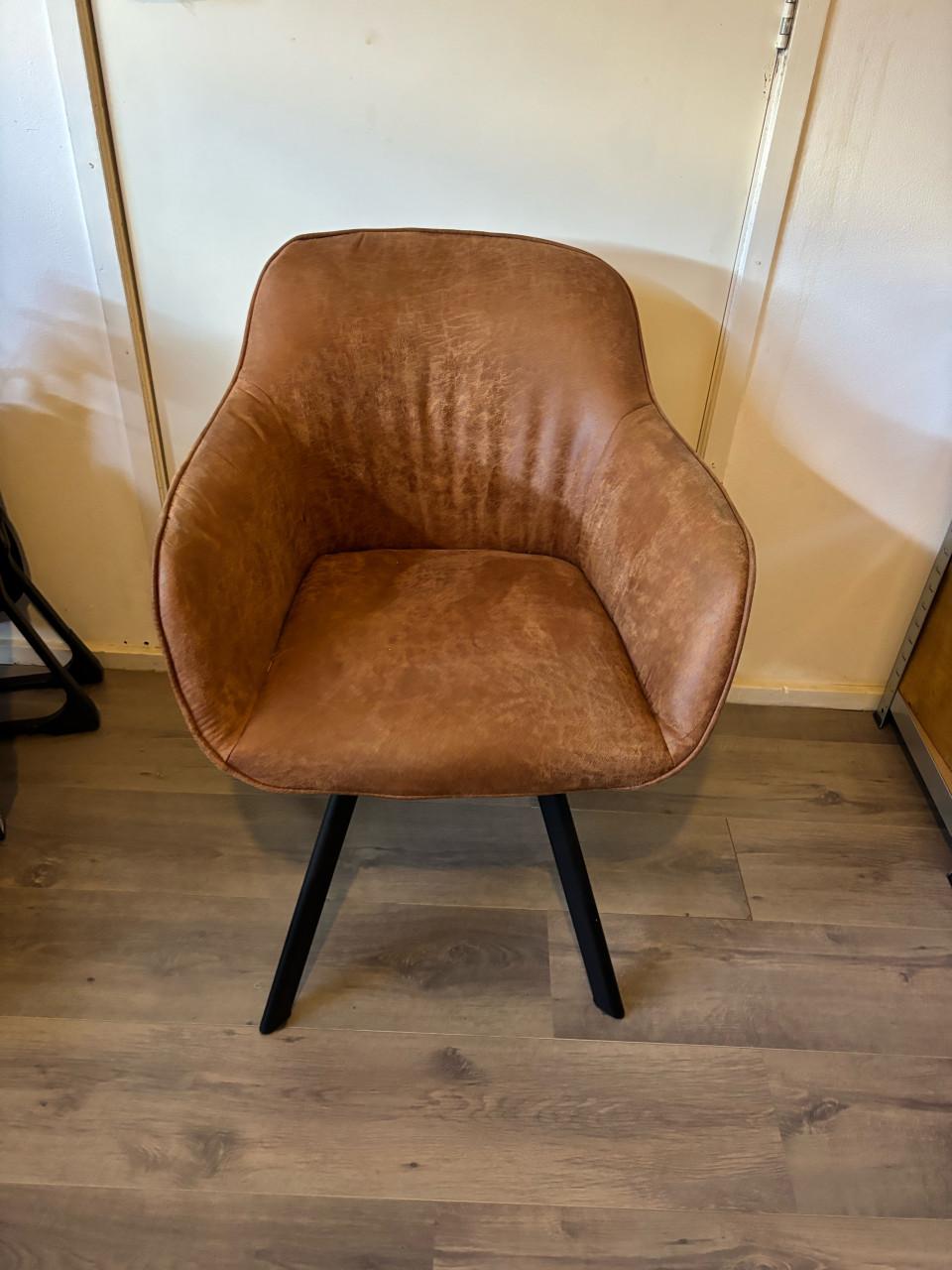 Eetkamerstoelen 2 stuks