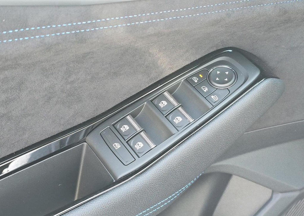 Renault Austral 1.2 e-tech full hybrid 200 techno esprit alpine - elektrisc
