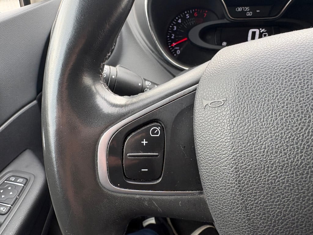 Renault Captur 1.2 tce intens