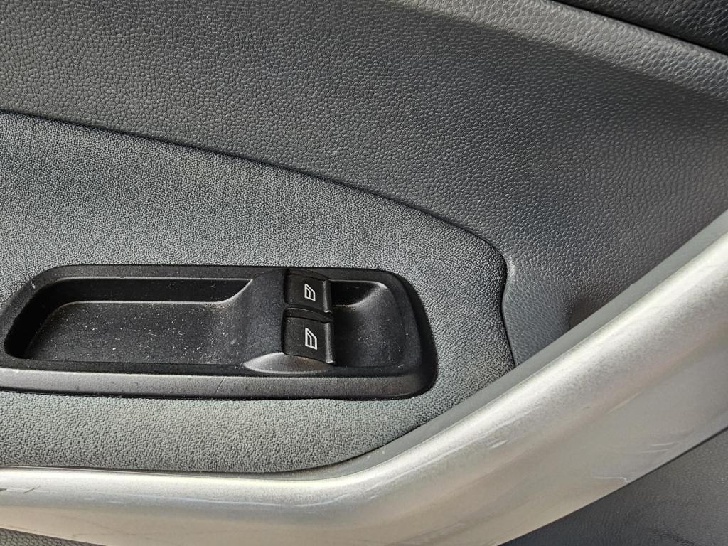 Ford Fiesta 1.25 titanium trekhaak 1e eigenaar