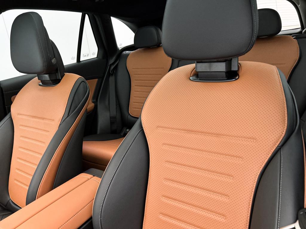 Mercedes-Benz Glc 300e 4matic sport edition | premium pakket | nightpakket 