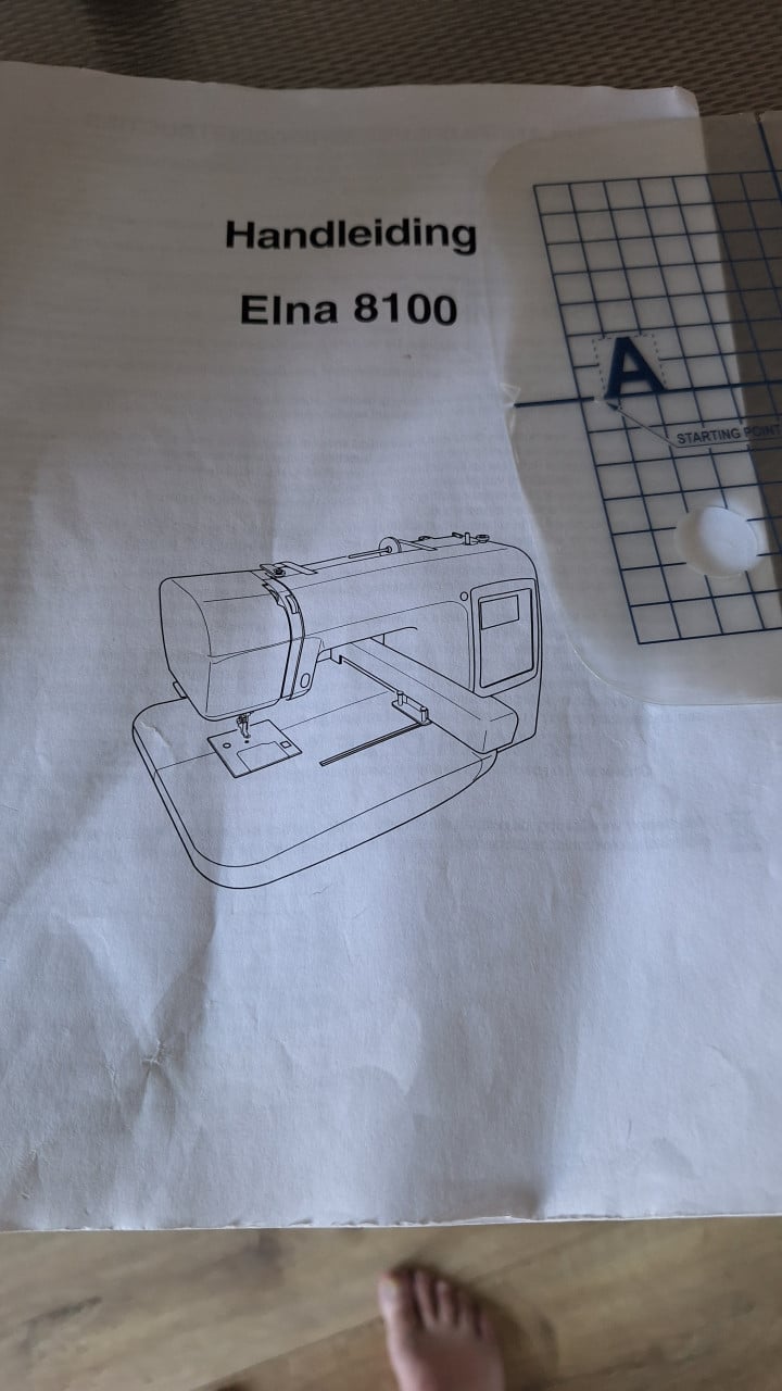 Elna borduurmachine
