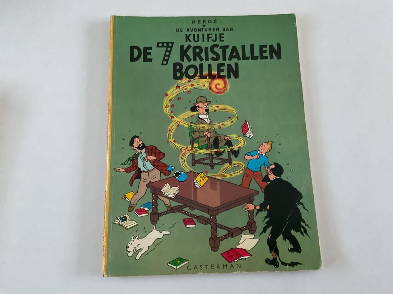 Kuifje. Hergé. De blauwe lotus. De 7 kristallen bollen. De zwarte rotsen.