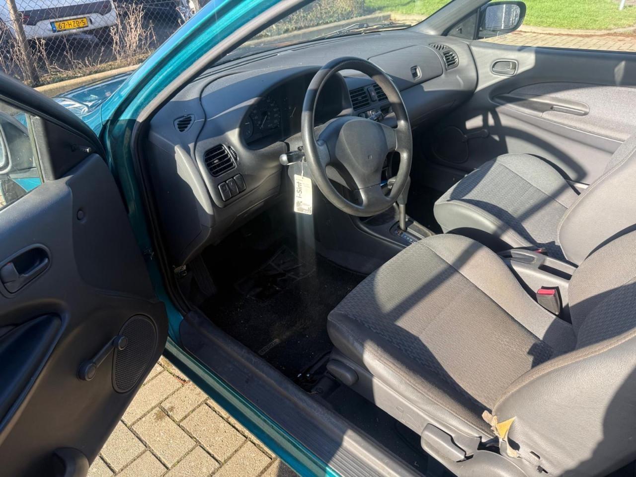 Mazda 323 - 1.5i LX 62.220KM Nap Automaat