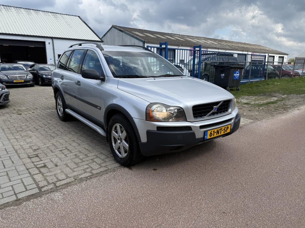 Volvo XC90 2.4 d5 exclusive automaat 7 persoons leder