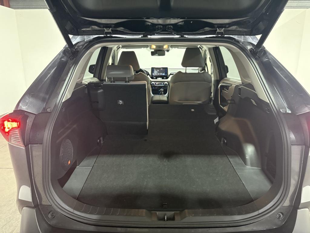 Toyota Rav4 2.5 hybrid awd exec.