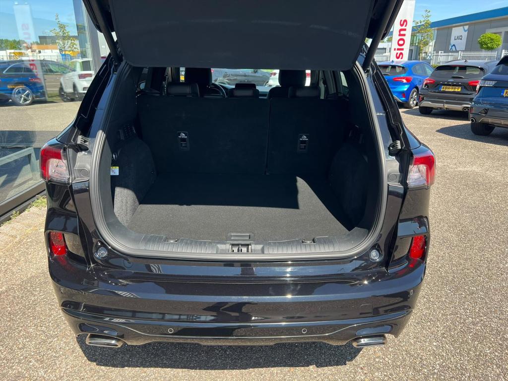 Ford Kuga 1.5 ecoboost 150pk 2wd st-line x , trekhaak , winterpakket , adap