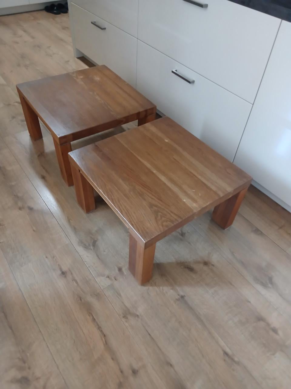 2 eiken salontafels