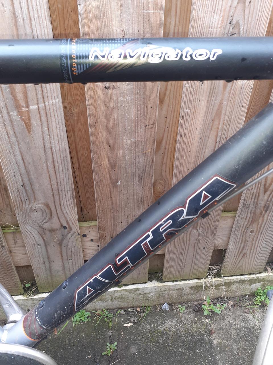 2 x Hoge Herenfiets ** GAZELLE ** 7-versnellingen - 57 cm & ALTRA