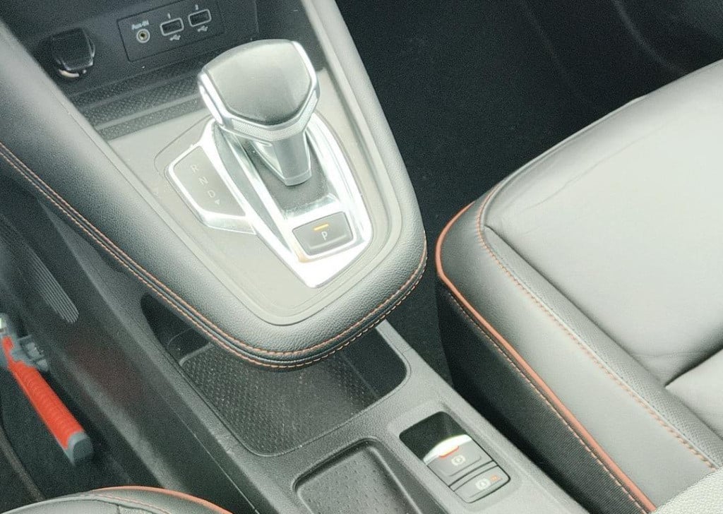 Renault Captur 1.3 tce 130 edc initiale paris