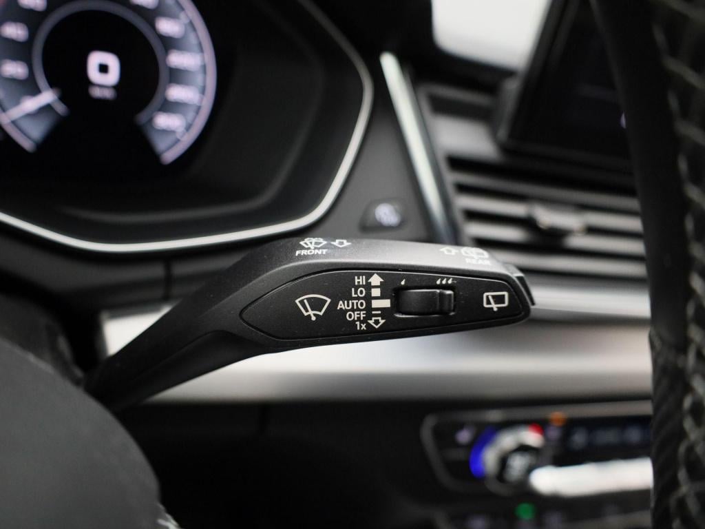 Audi Q5 50 tfsi e s edition | s-line | vlak stuur | automaat | lmv | half l