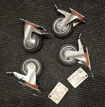 Zwenk wieltjes met rem