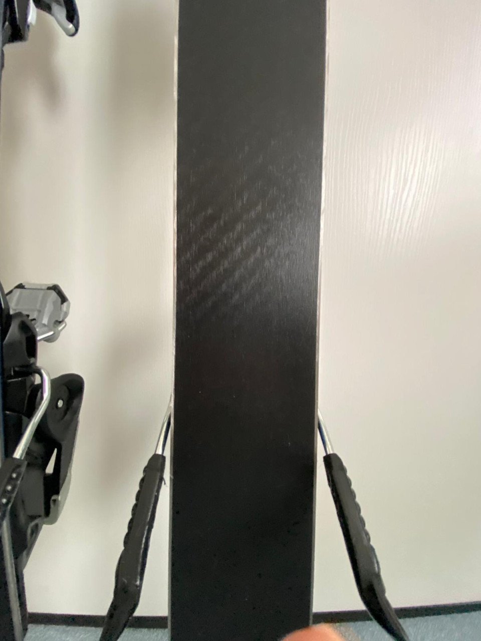 Dames ski's  Atomic Nomad Carve 148