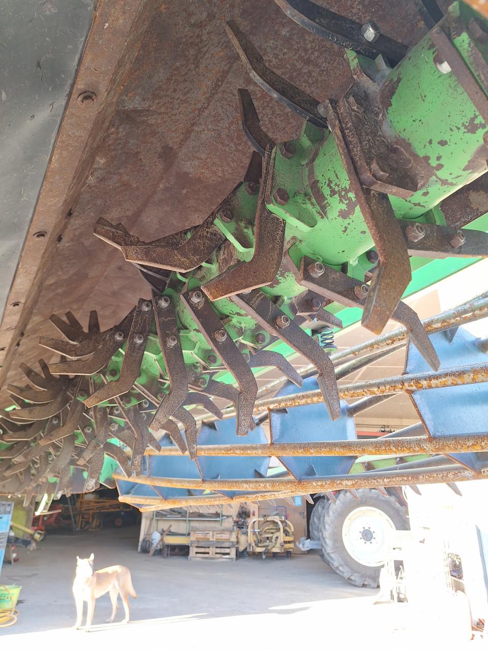 Avr front frees Multivator