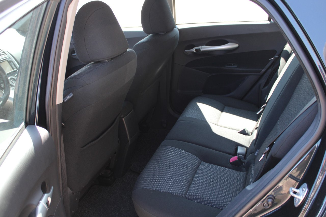 Toyota Auris 1.8 Full Hybrid 5DR APK groot scherm
