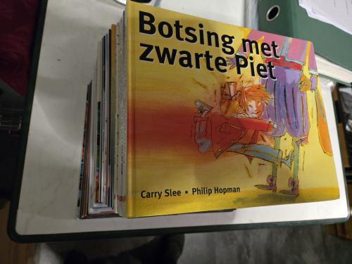 27 boeken uit de serie Douwe Egberts sinterklaasboeken
