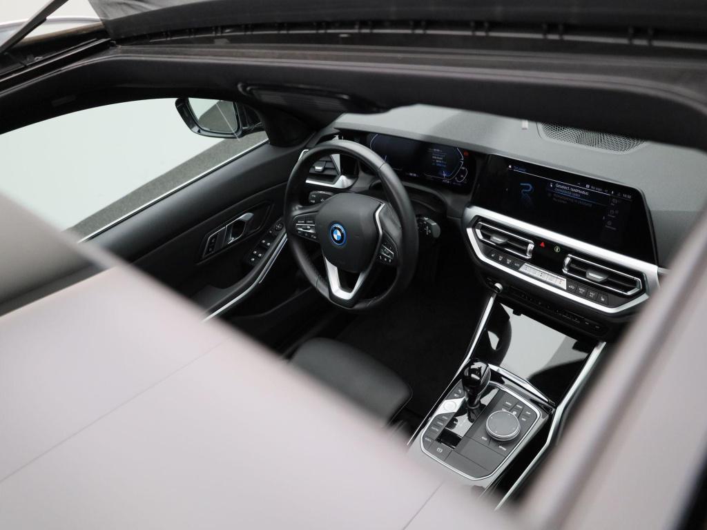 BMW 3-serie touring 320e business edition plus | automaat | lmv | navigatie