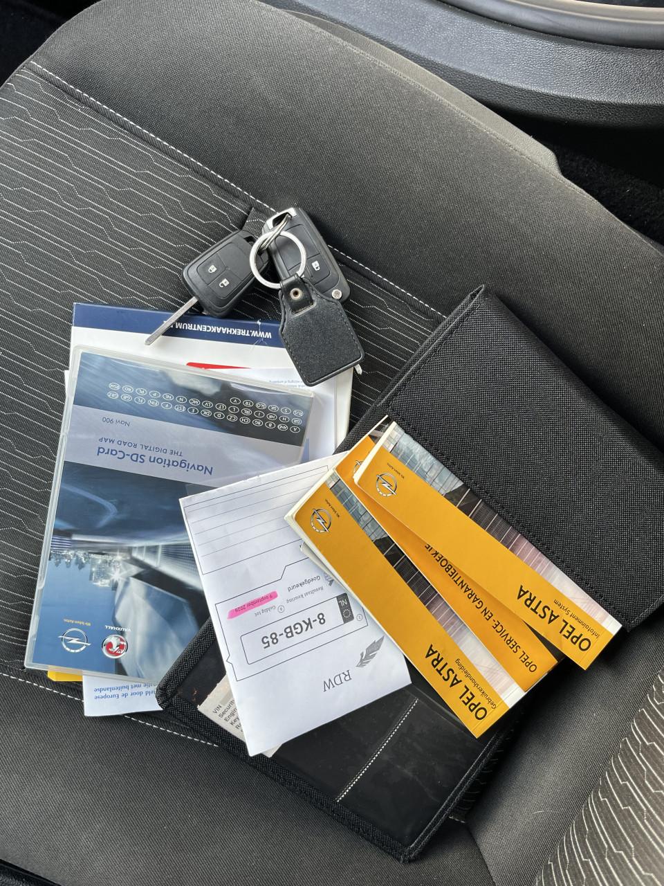 Opel Astra Sports Tourer 1.4 Business +TREKHAAK,