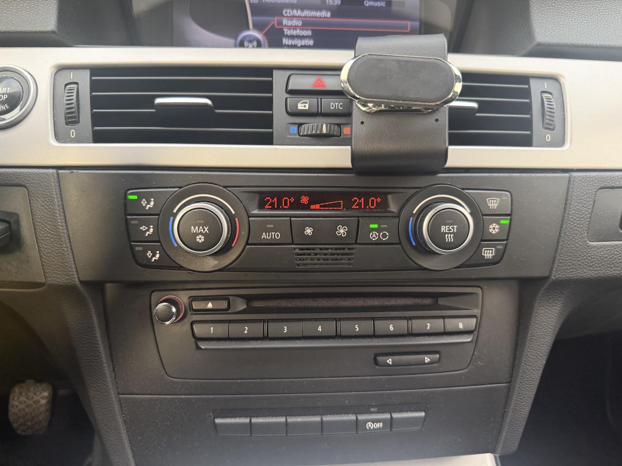 BMW 320i Touring NAP Leder Navi Cruisec.