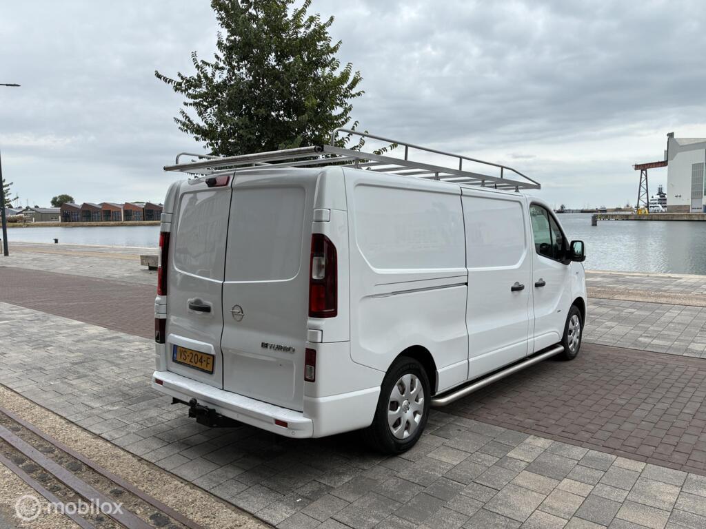 Opel Vivaro bestel 1.6 BICDTI L2H1km185.694Nap BJ2015 Ex BTW