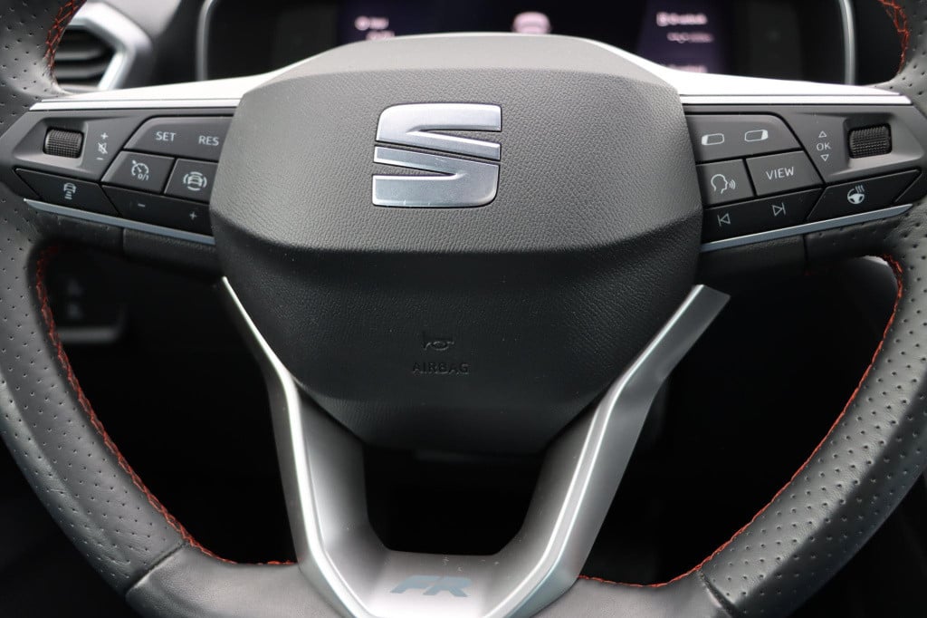 Seat Leon 1.5 etsi fr launch edition dsg7 150pk