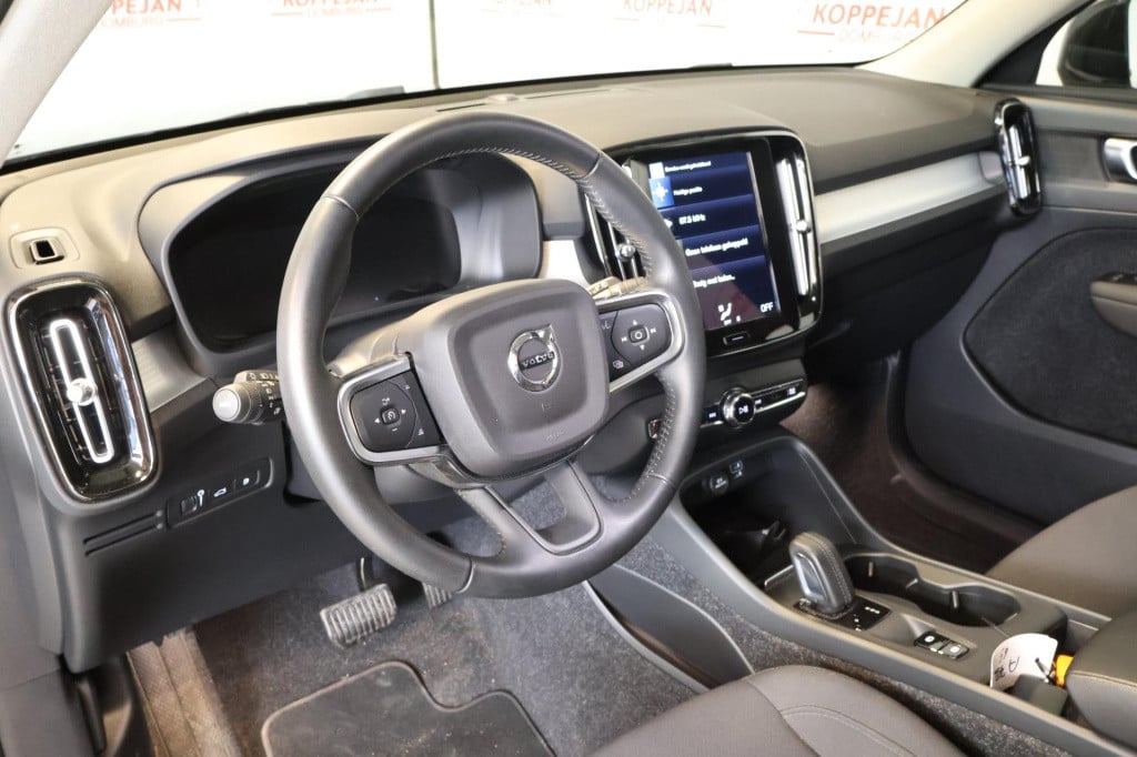 Volvo XC40 1.5 t4 recharge inscription expression nl auto, trekhaak, carpla