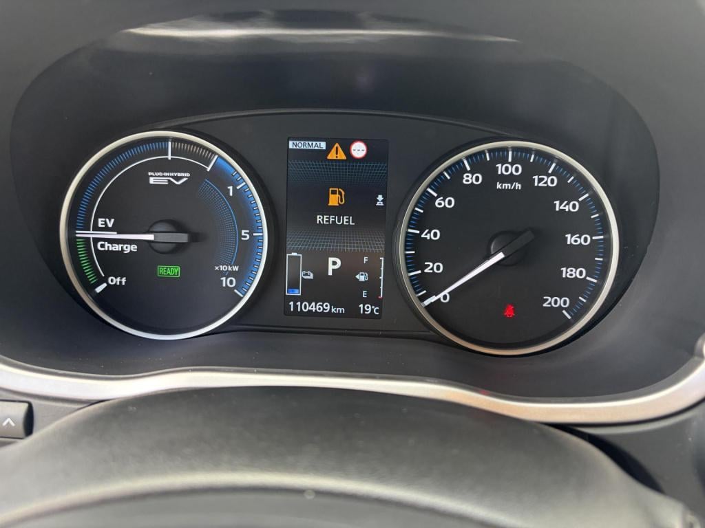 Mitsubishi Eclipse Cross 2.4 phev intense+