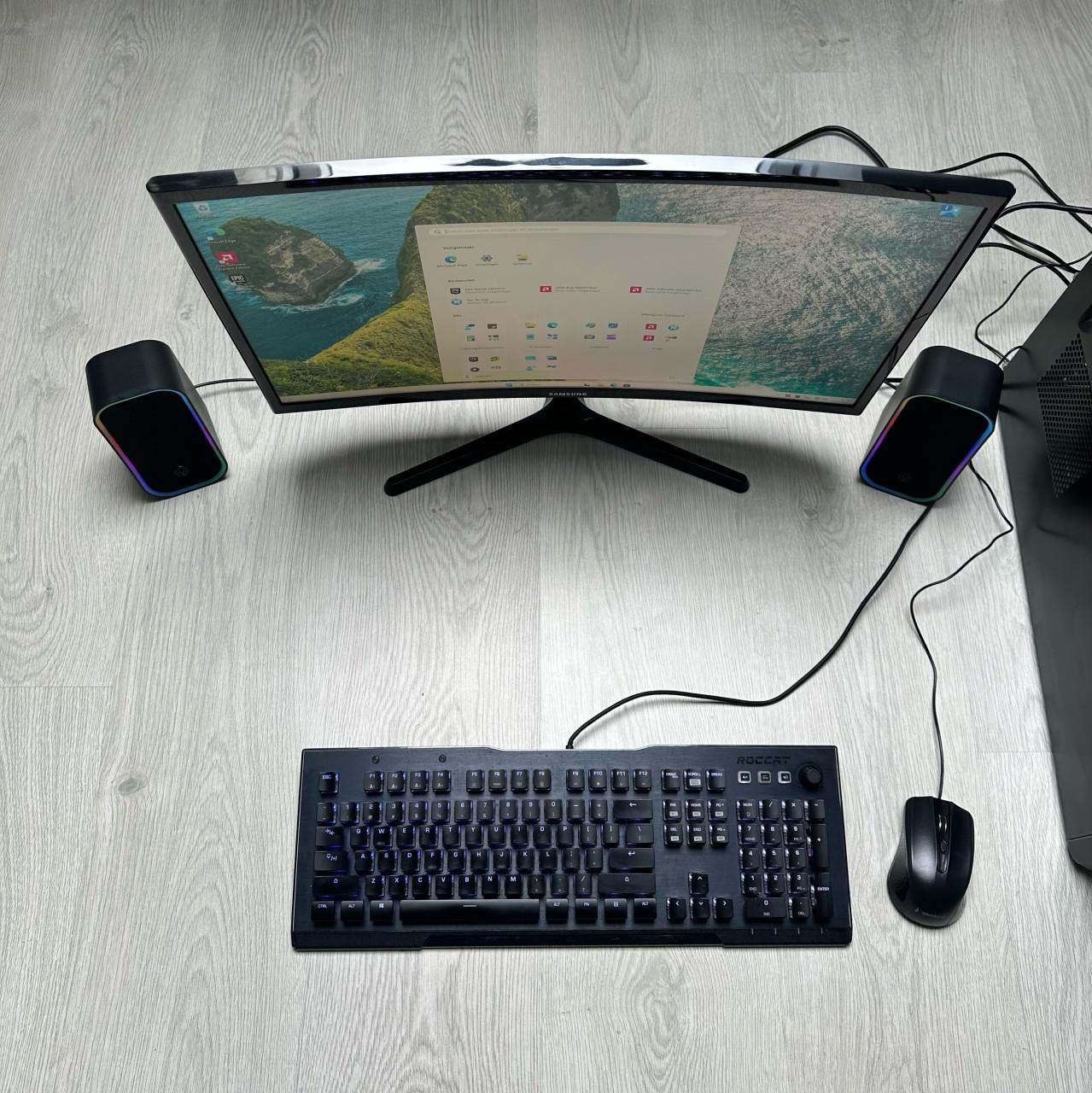 Budget completeSet/GamingPC/Corei5/8GBram/Windows11/