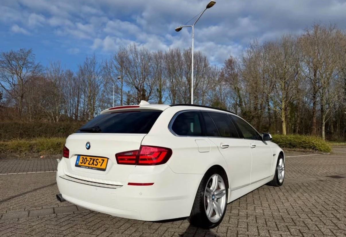 BMW 523i 3.0 High Executive | Apk | Airco | Pano | Automaat | Cruise