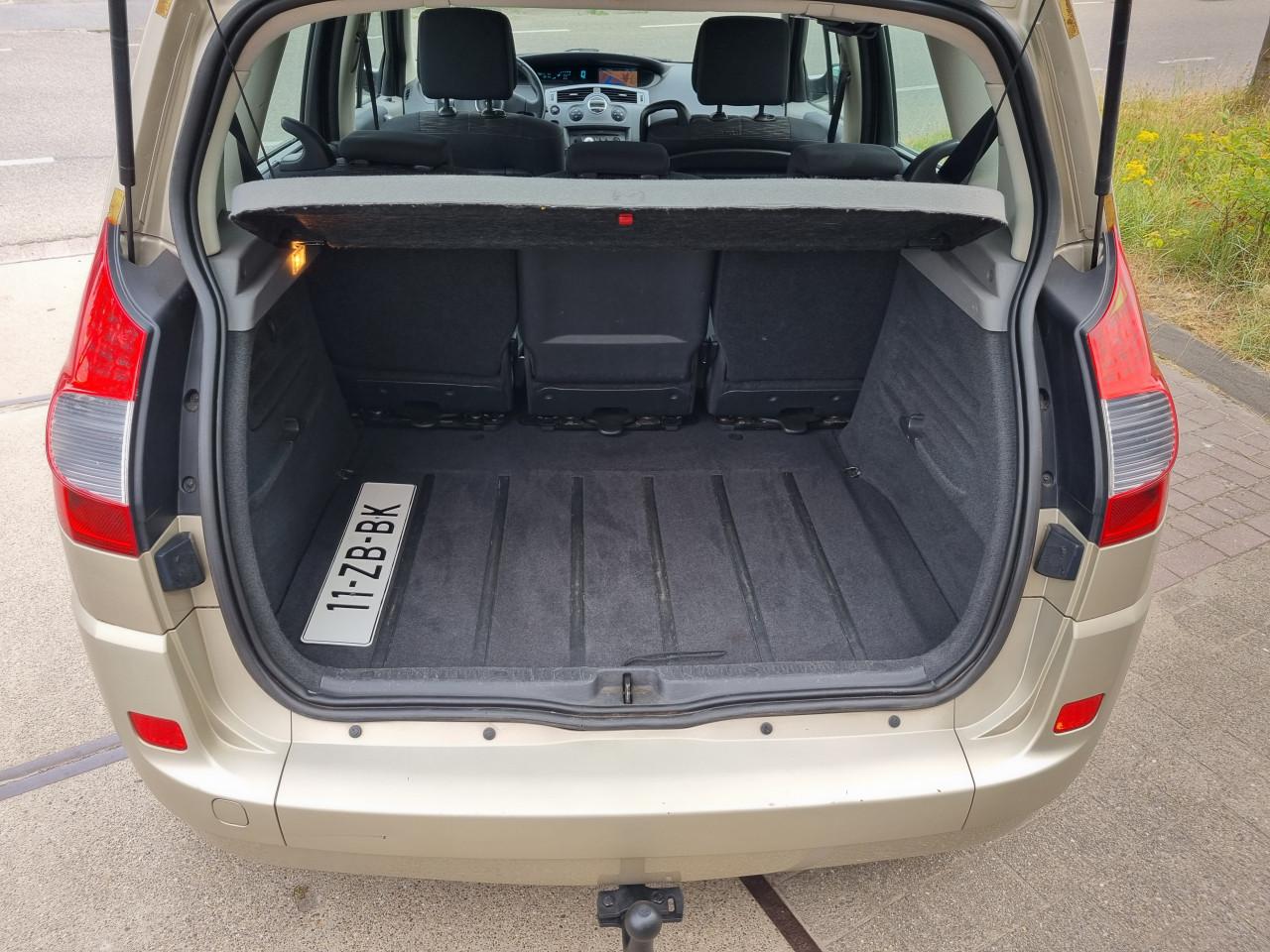 Renault Scénic 1.6-16V Tech Line | 2e Eigenaar | Keyless Go | Trekhaak
